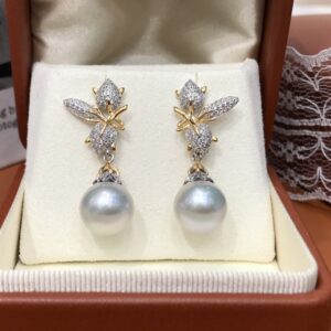 真珠のイヤリング