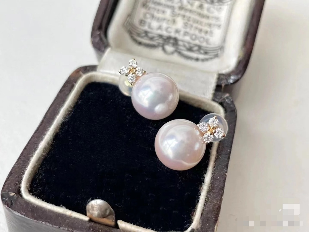 RE19S45 天然真珠のイヤリング、スターリングシルバーのインレイ、四つ葉のクローバーのイヤリング - 画像 (2)