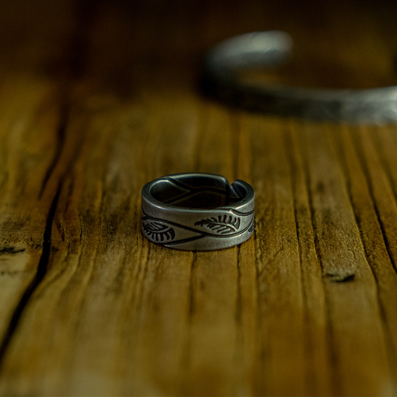 タイシルバーヴィンテージリーフ人差し指リング